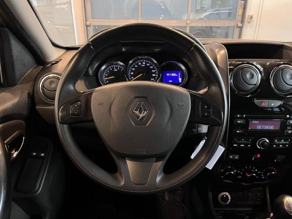Renault Duster I Рестайлинг с пробегом 2015 года, цена 1 231 000 рублей, 141164 км, внедорожник, Автокод Объявления