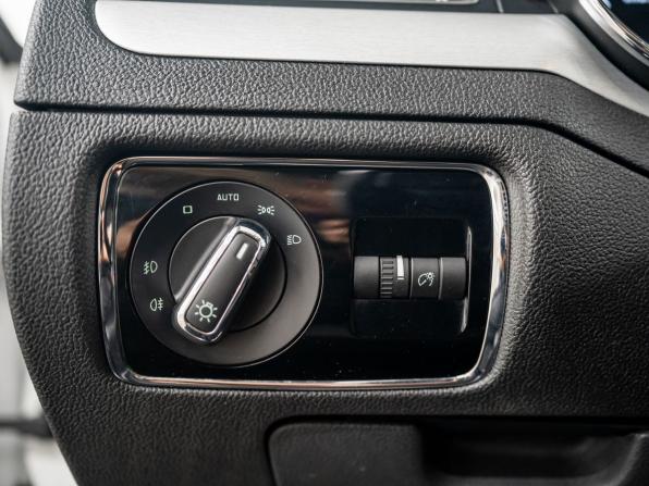 Skoda Superb II Рестайлинг с пробегом 2014 года, цена 1 175 000 рублей, 206015 км, лифтбек, Автокод Объявления