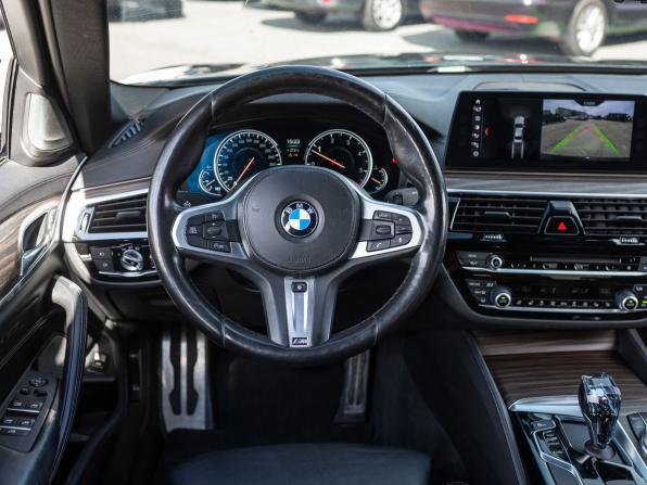 BMW 5 серии VII (G30/G31/G38) с пробегом 2017 года, цена 4 599 000 рублей, 112539 км, седан, Автокод Объявления