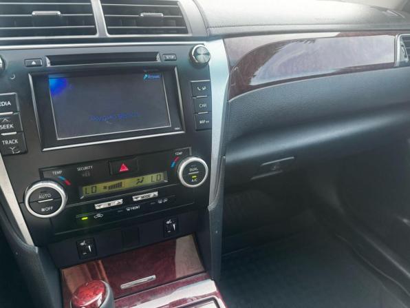 Toyota Camry VII (XV50) с пробегом 2013 года, цена 1 319 900 рублей, 181305 км, седан, Автокод Объявления