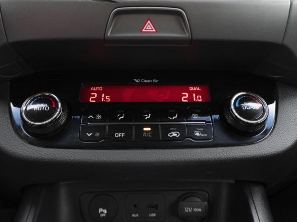 Kia Sportage III Рестайлинг с пробегом 2014 года, цена 1 349 000 рублей, 192324 км, внедорожник, Автокод Объявления