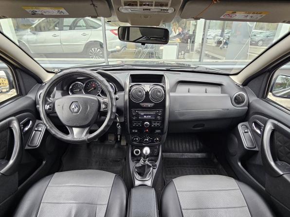 Renault Duster I Рестайлинг с пробегом 2015 года, цена 1 300 000 рублей, 127129 км, внедорожник, Автокод Объявления