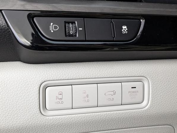 Kia Carnival IV с пробегом 2021 года, цена 3 830 000 рублей, 96334 км, минивэн, Автокод Объявления