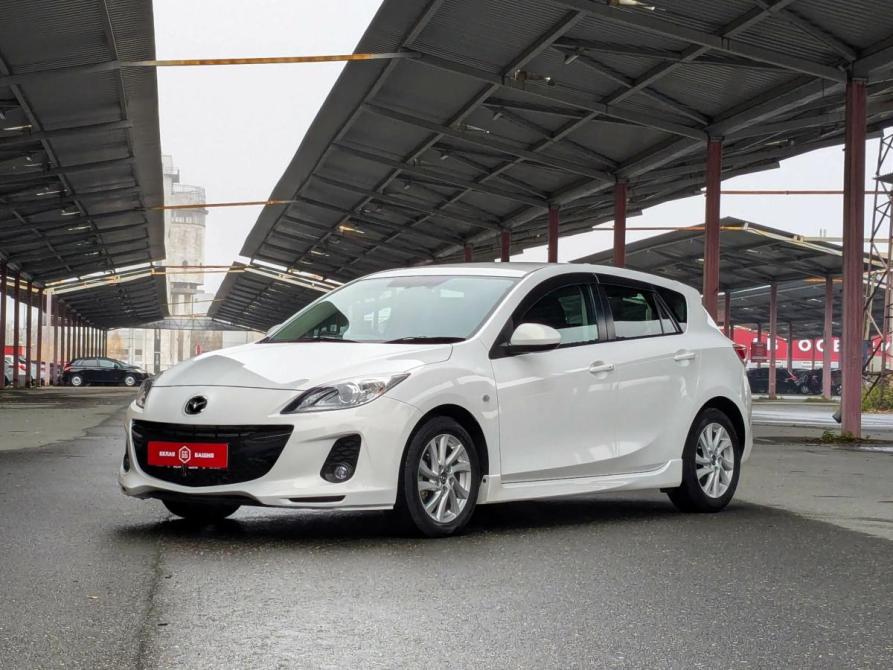 Mazda Axela II Рестайлинг Екатеринбург  - изображение 4