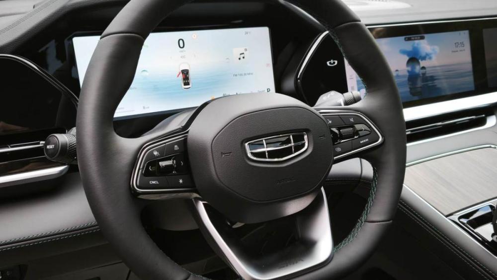 Geely Monjaro I Сыктывкар  - изображение 16