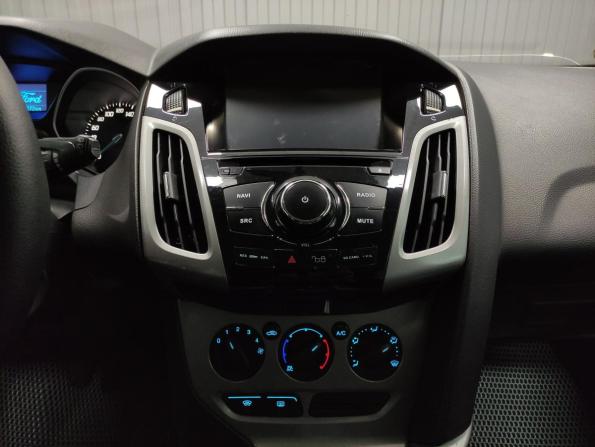 Ford Focus III с пробегом 2012 года, цена 750 000 рублей, 148270 км, универсал, Автокод Объявления
