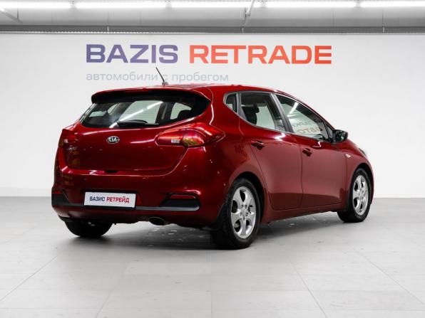 Kia Ceed II с пробегом 2012 года, цена 1 000 000 рублей, 189181 км, хэтчбек, Автокод Объявления
