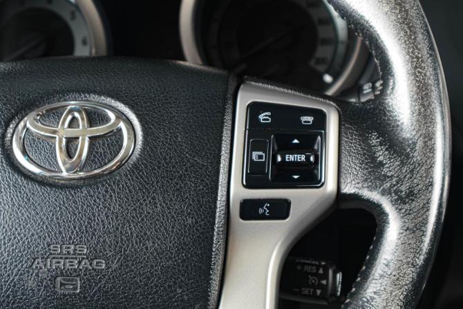 Toyota Land Cruiser Prado 150 Series с пробегом 2010 года, цена 2 549 000 рублей, 425000 км, внедорожник, Автокод Объявления