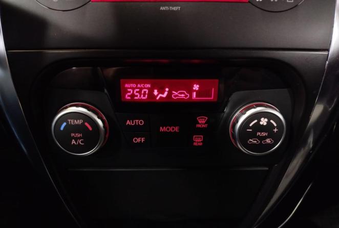 Suzuki SX4 I (Classic) Рестайлинг с пробегом 2010 года, цена 950 000 рублей, 131930 км, хэтчбек, Автокод Объявления