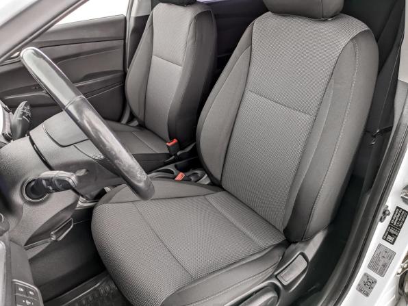 Hyundai Solaris II с пробегом 2018 года, цена 1 100 000 рублей, 167007 км, седан, Автокод Объявления