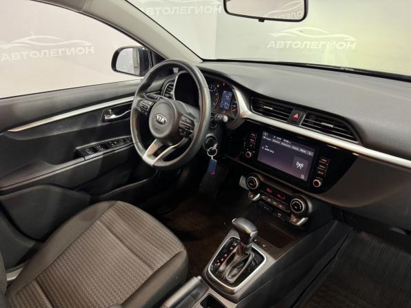 Kia Rio IV Рестайлинг с пробегом 2020 года, цена 1 660 000 рублей, 45500 км, седан, Автокод Объявления