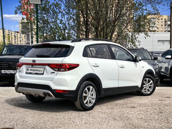 Kia Rio IV с пробегом 2018 года, цена 1 399 000 рублей, 119600 км, хэтчбек, Автокод Объявления