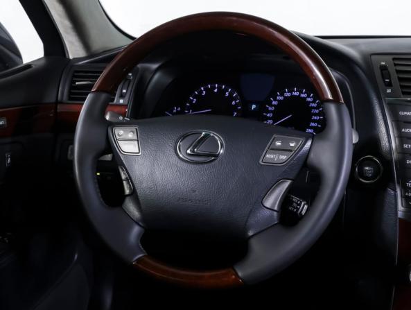 Lexus LS IV Рестайлинг с пробегом 2010 года, цена 1 850 000 рублей, 201397 км, седан, Автокод Объявления