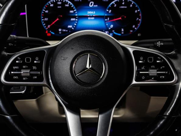 Mercedes-Benz A-Класс IV (W177) с пробегом 2019 года, цена 2 449 000 рублей, 80471 км, седан, Автокод Объявления
