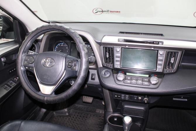 Toyota RAV4 IV (XA40) Рестайлинг с пробегом 2016 года, цена 2 600 000 рублей, 47431 км, внедорожник, Автокод Объявления