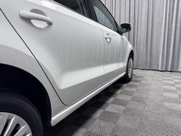 Volkswagen Polo V Рестайлинг с пробегом 2016 года, цена 1 049 000 рублей, 92211 км, седан, Автокод Объявления