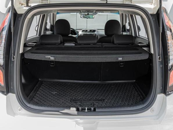 Kia Soul II Рестайлинг с пробегом 2018 года, цена 1 735 000 рублей, 82296 км, хэтчбек, Автокод Объявления
