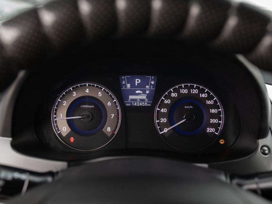 Hyundai Solaris I Новосибирск  - изображение 13