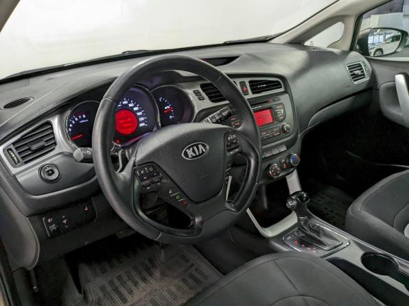 Kia Ceed II с пробегом 2014 года, цена 1 190 000 рублей, 121108 км, хэтчбек, Автокод Объявления