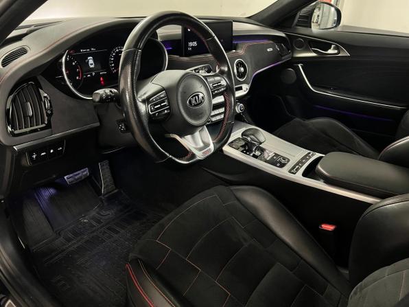 Kia Stinger I Рестайлинг с пробегом 2021 года, цена 4 030 000 рублей, 50772 км, лифтбек, Автокод Объявления