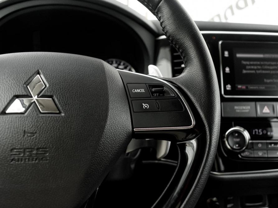 Mitsubishi Outlander III Рестайлинг 2 Екатеринбург  - изображение 17