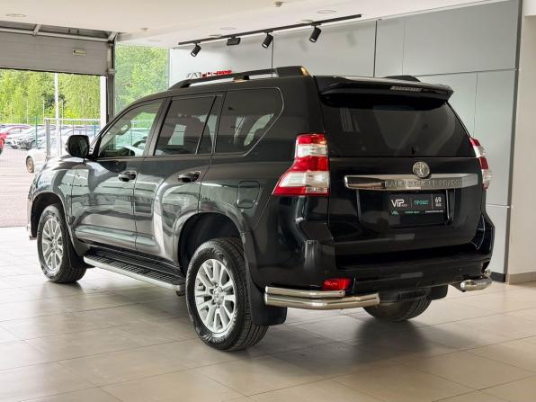 Toyota Land Cruiser Prado 150 Series Рестайлинг 1 с пробегом 2016 года, цена 3 575 000 рублей, 181167 км, внедорожник, Автокод Объявления