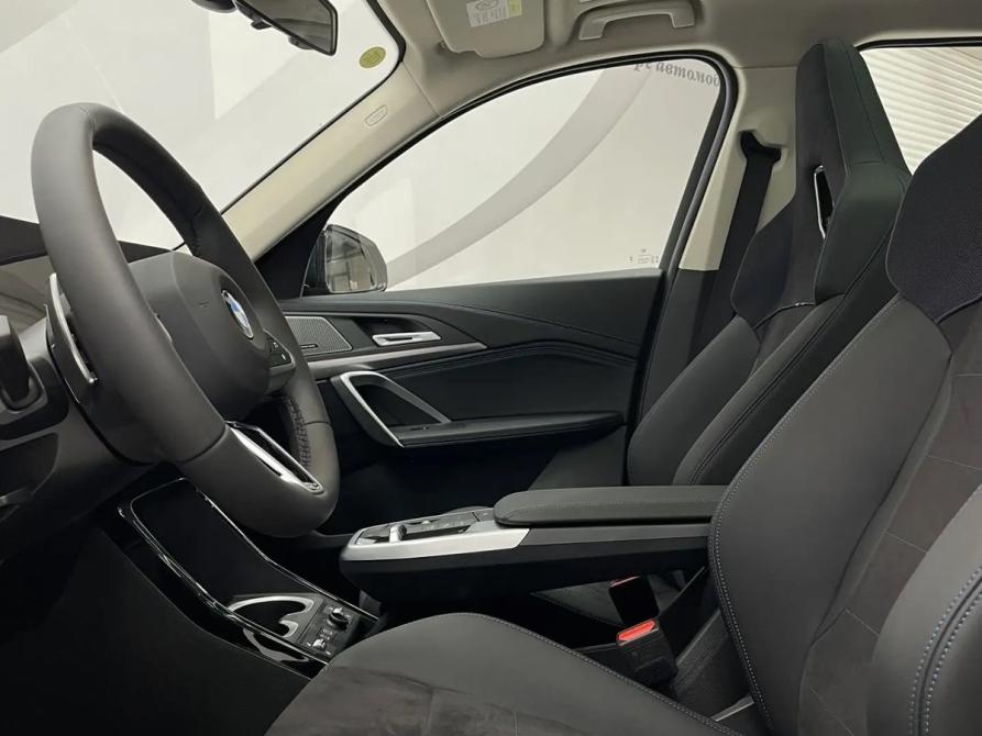 BMW X1 III (U11/U12) Воронеж  - изображение 8