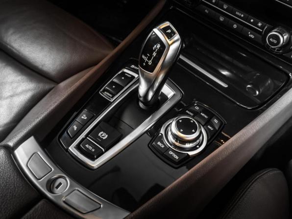 BMW 5 серии VI (F10/F11/F07) с пробегом 2011 года, цена 1 649 000 рублей, 195986 км, лифтбек, Автокод Объявления