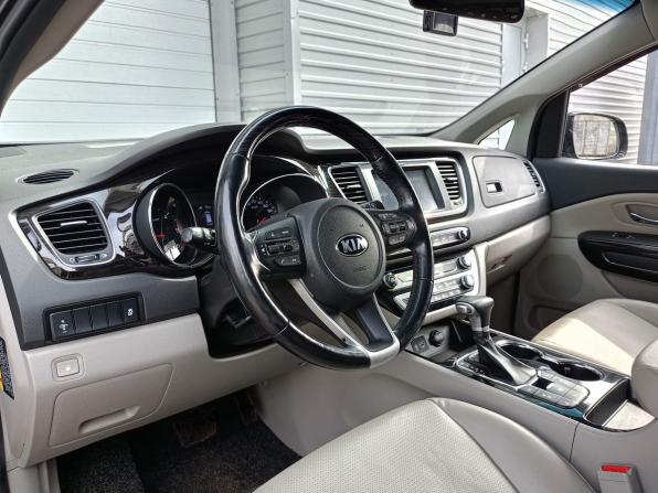 Kia Carnival III с пробегом 2020 года, цена 2 978 000 рублей, 83064 км, минивэн, Автокод Объявления