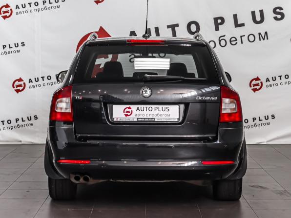 Skoda Octavia II (A5) Рестайлинг с пробегом 2012 года, цена 1 149 000 рублей, 228028 км, универсал, Автокод Объявления