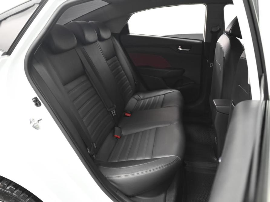 Hyundai Solaris II Рестайлинг Ставрополь  - изображение 15