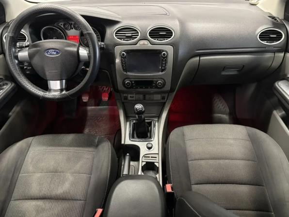 Ford Focus II Рестайлинг с пробегом 2011 года, цена 419 000 рублей, 216606 км, седан, Автокод Объявления