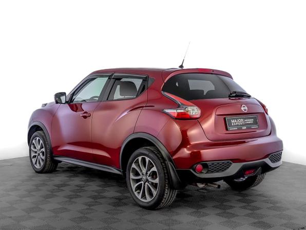 Nissan Juke I Рестайлинг с пробегом 2017 года, цена 1 350 000 рублей, 121006 км, внедорожник, Автокод Объявления