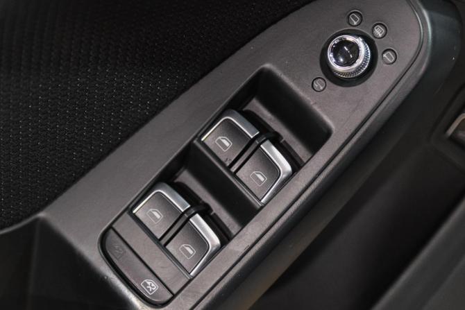 Audi A4 IV (B8) Рестайлинг с пробегом 2015 года, цена 1 499 000 рублей, 185000 км, седан, Автокод Объявления