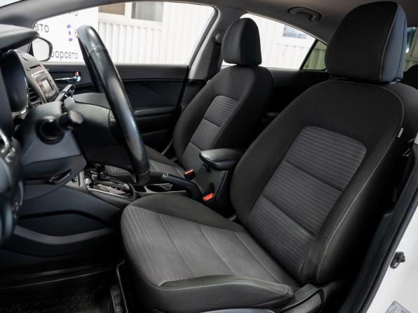 Kia Cerato III Рестайлинг (Classic) с пробегом 2019 года, цена 1 370 000 рублей, 74017 км, седан, Автокод Объявления