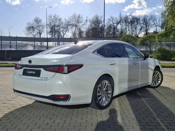 Lexus ES VII с пробегом 2020 года, цена 3 990 000 рублей, 97608 км, седан, Автокод Объявления