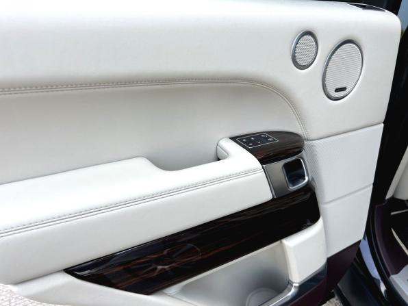 Land Rover Range Rover IV с пробегом 2015 года, цена 4 240 000 рублей, 147796 км, внедорожник, Автокод Объявления