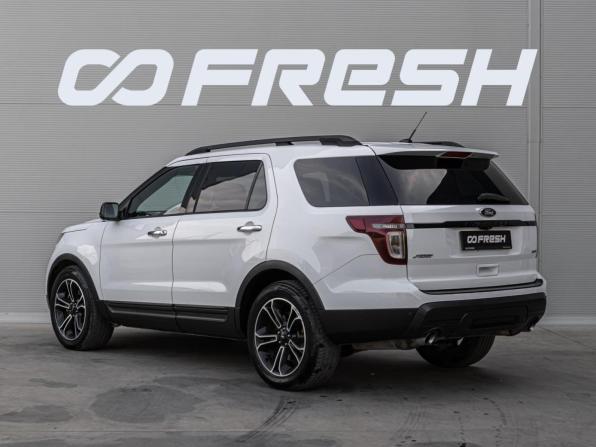 Ford Explorer V с пробегом 2015 года, цена 1 850 000 рублей, 294053 км, внедорожник, Автокод Объявления