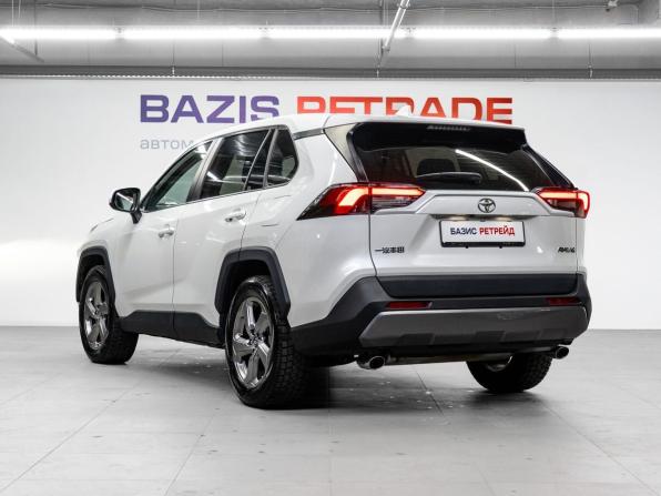 Toyota RAV4 V (XA50) с пробегом 2021 года, цена 3 450 000 рублей, 64061 км, внедорожник, Автокод Объявления