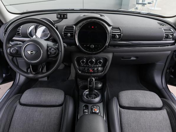 Mini Clubman II Рестайлинг с пробегом 2021 года, цена 2 398 000 рублей, 49056 км, универсал, Автокод Объявления