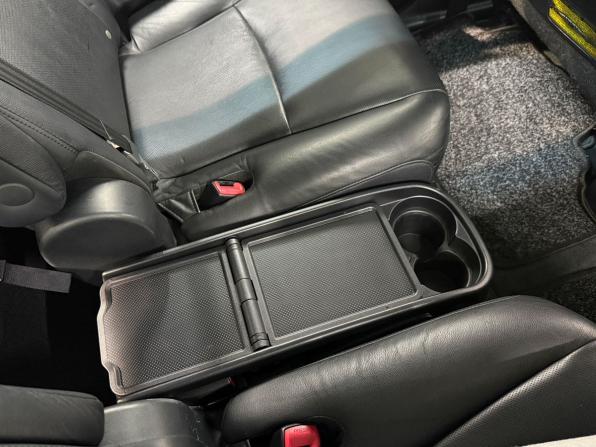 Toyota Highlander II (XU40) Рестайлинг с пробегом 2010 года, цена 2 250 000 рублей, 211876 км, внедорожник, Автокод Объявления