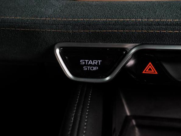Geely Monjaro I с пробегом 2024 года, цена 2 687 000 рублей, 113147 км, внедорожник, Автокод Объявления