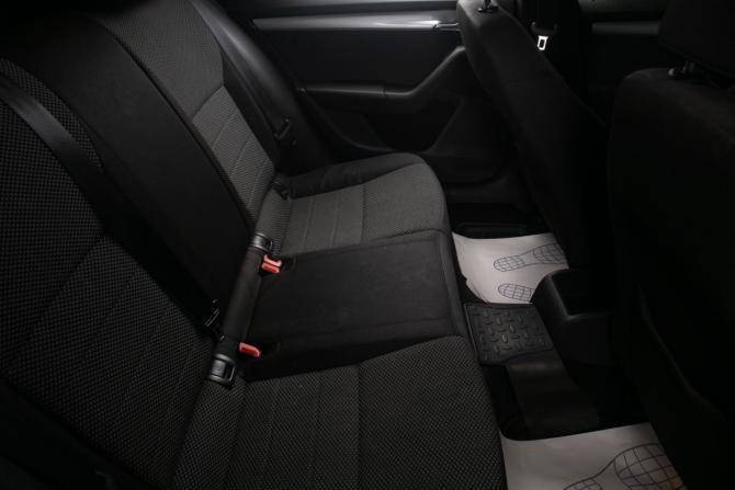 Skoda Octavia III (A7) с пробегом 2013 года, цена 1 299 000 рублей, 177000 км, лифтбек, Автокод Объявления
