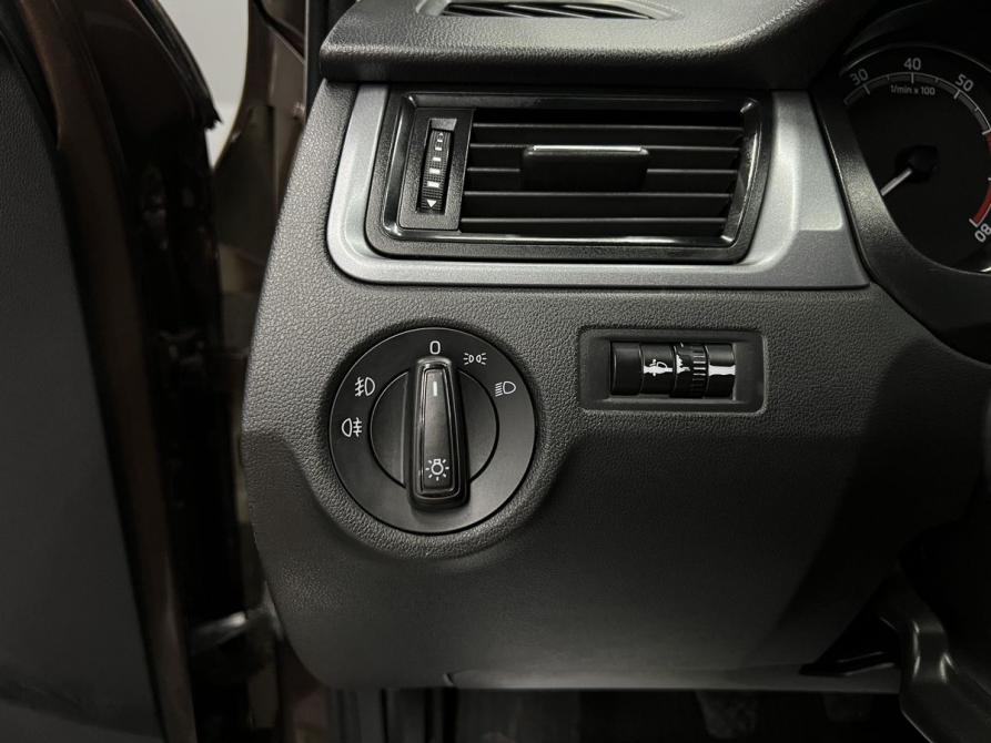 Skoda Rapid I Рестайлинг Тверь  - изображение 19