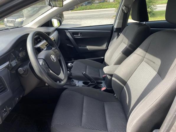 Toyota Corolla XI (E160 E170 E180) с пробегом 2014 года, цена 1 349 000 рублей, 60000 км, седан, Автокод Объявления