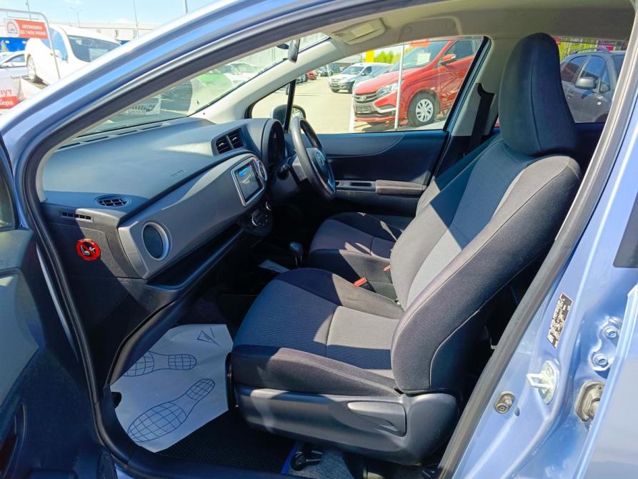 Toyota Vitz III (XP130) Тюмень  - изображение 12