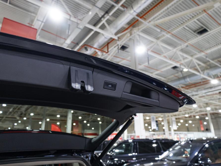Volkswagen Teramont I Санкт-Петербург  - изображение 12