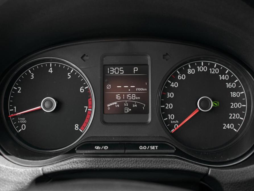 Volkswagen Polo V Рестайлинг Екатеринбург  - изображение 13