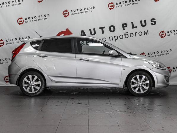 Hyundai Solaris I с пробегом 2013 года, цена 779 000 рублей, 167107 км, хэтчбек, Автокод Объявления