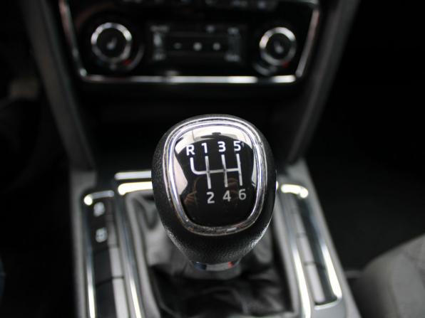 Skoda Superb II Рестайлинг с пробегом 2013 года, цена 889 000 рублей, 198211 км, лифтбек, Автокод Объявления